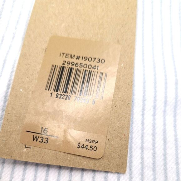 New with Tags Levi's Striped Mid Length Shorts 16 - Picture 5 of 6